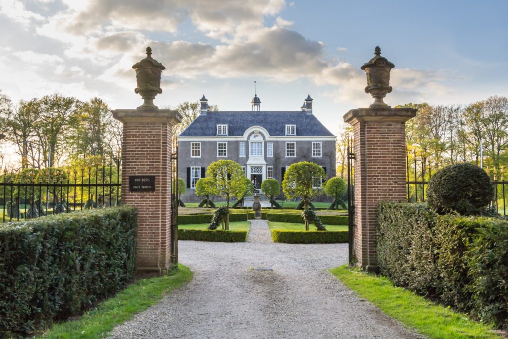 Medieval Estate House Den Berg In Dalfsen MIllingen